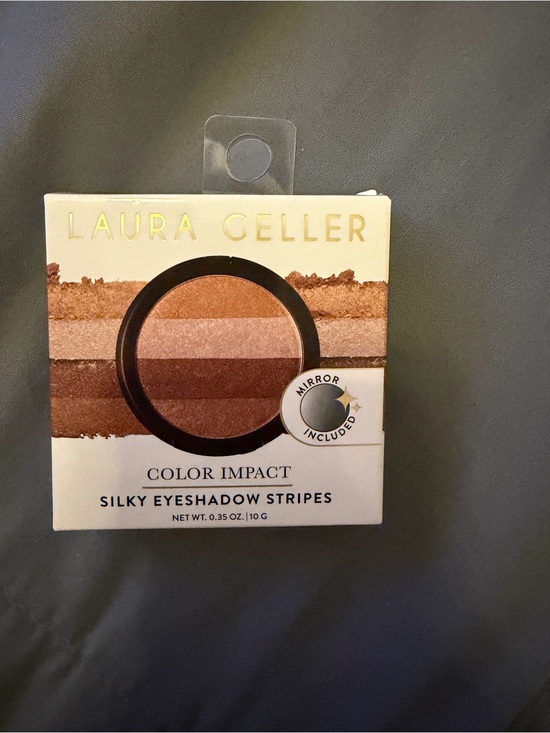 Laura Geller Other - Laura Geller Silky Eyeshadow Stripes - Nude Mood